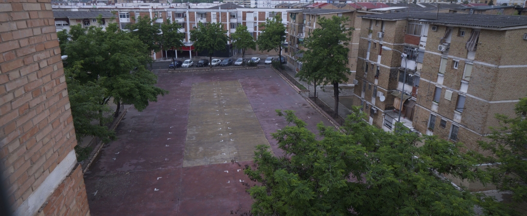 quadro. adoquin raw. plaza de la unidad. cordoba